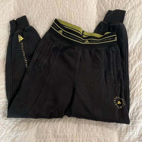 BOGO 🔥🔥 ADIDAS BY STELLA MCCARTNEY
Organic Cotton Logo Sweatpants - Picture 4 of 4